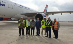 دخول طائرة عدن الجديدة في اسطول طيران اليمنية قريباً