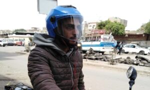 لفتة جميلة من شركة اوبر خوذة للسائقين