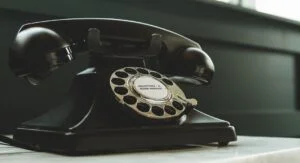 تواصل بنا 18 تواصل بنا contact us